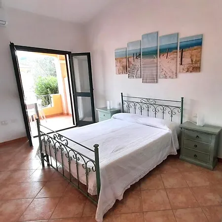 Casa Vacanze Sa Petra Ruia Tatil Evi *