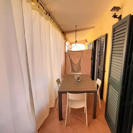 Casa Vacanze Sa Petra Ruia Tatil Evi *