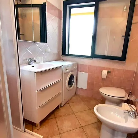 Casa Vacanze Sa Petra Ruia Tatil Evi *