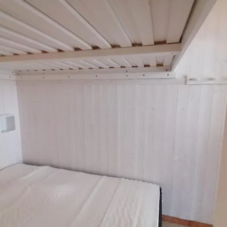 Casa Vacanze Sa Petra Ruia Tatil Evi Santa Lucia (Sardinia)