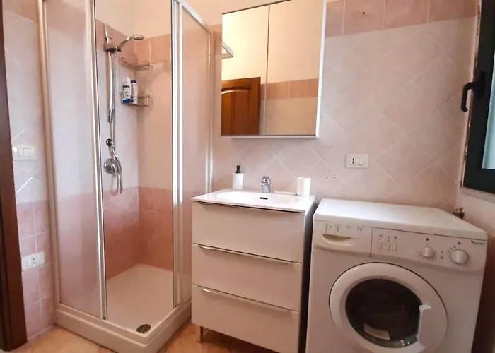 Casa Vacanze Sa Petra Ruia Tatil Evi Santa Lucia (Sardinia)