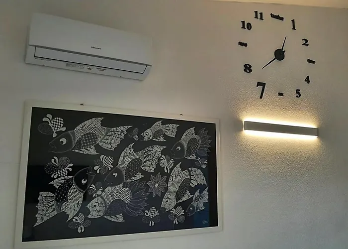 Casa Vacanze Sa Petra Ruia * سانتا لوسيا