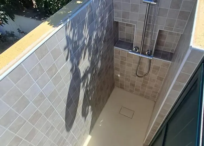 Casa Vacanze Sa Petra Ruia Tatil Evi